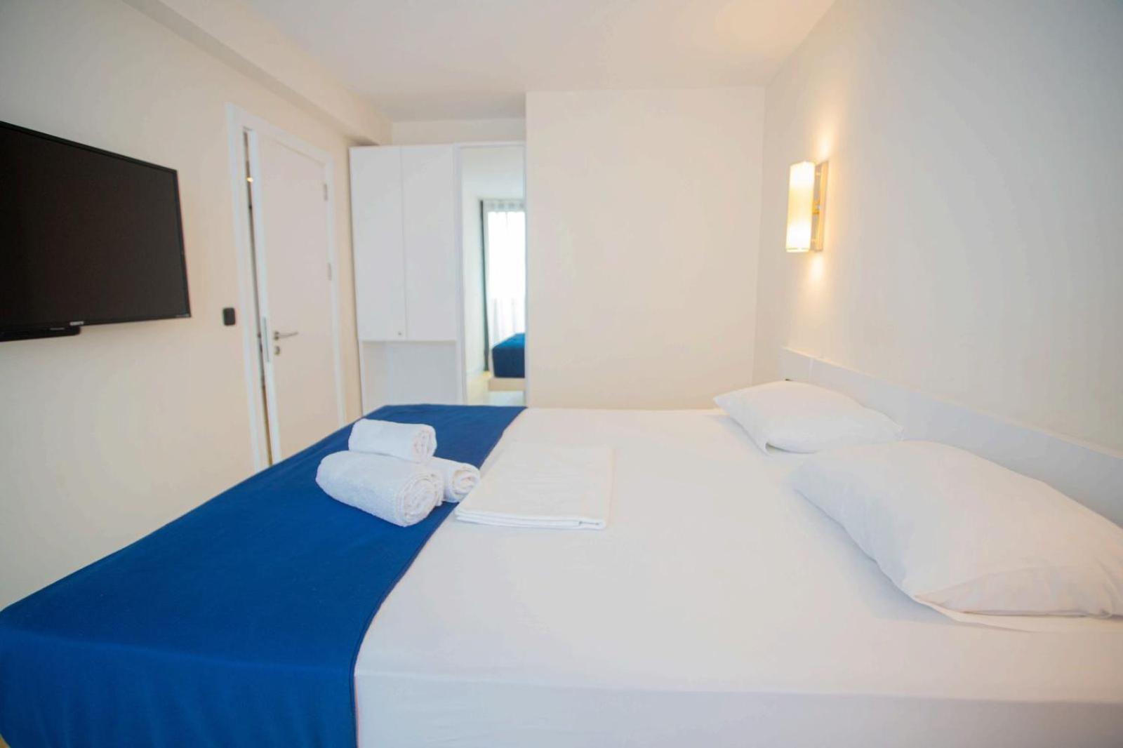 Suites Orbi City Aparthotel บาทูมิ ภายนอก รูปภาพ
